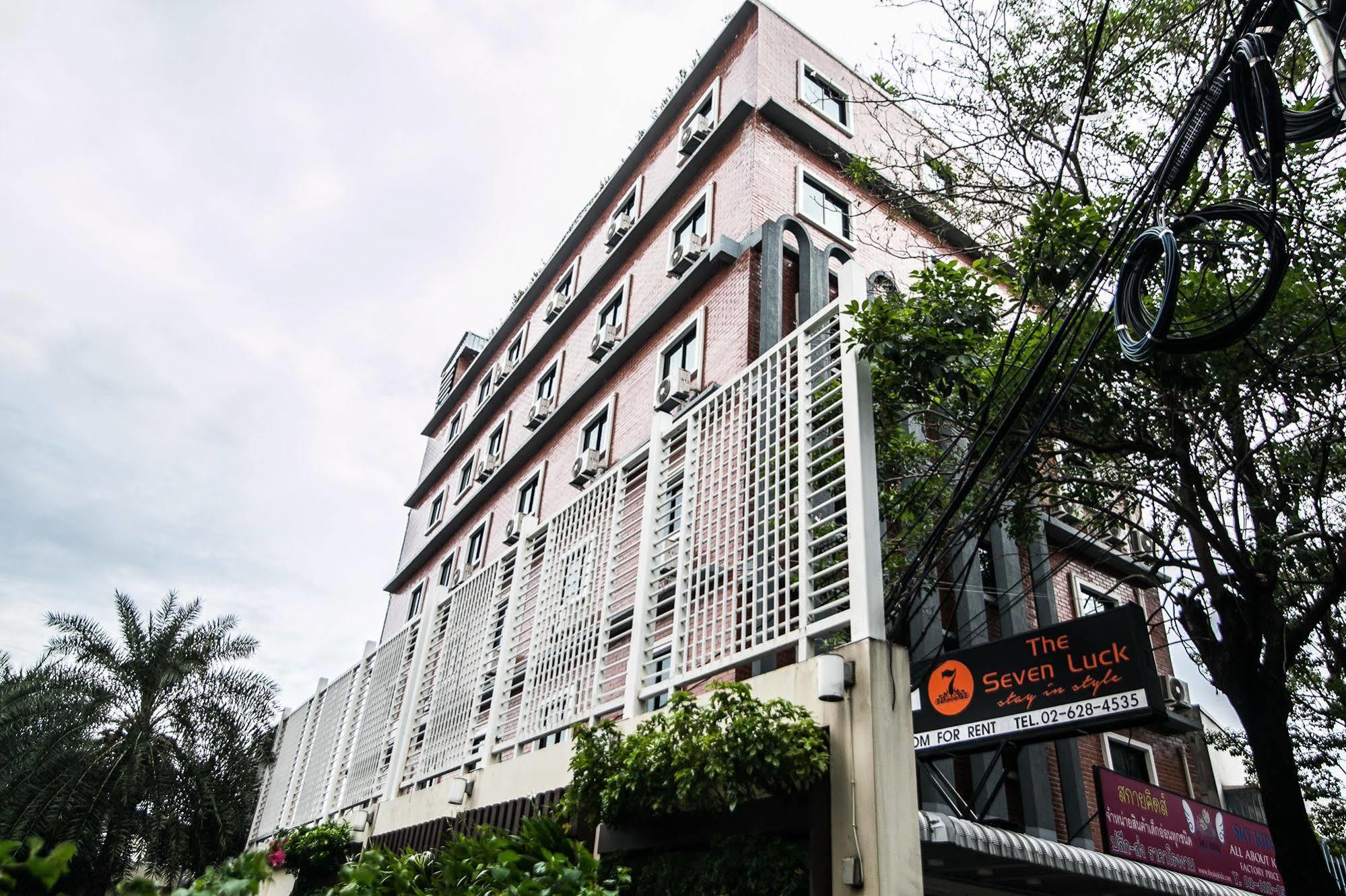 Hotel The Seven Luck Bangkok Zewnętrze zdjęcie